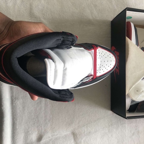 Bloodline 🩸 Jordan 1s Hightop - Picture 4 of 6